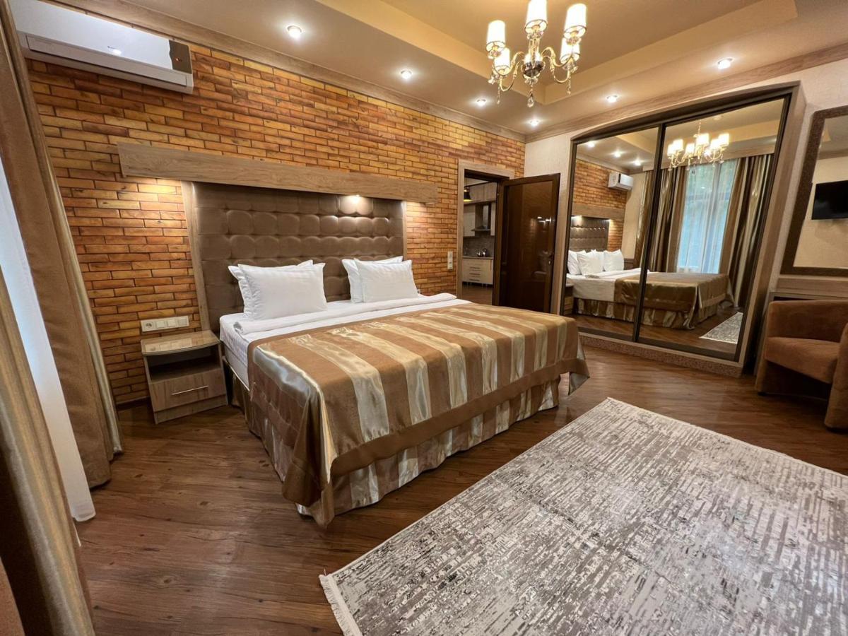 City Stay Апарт-Отель Алматы Ngoại thất bức ảnh