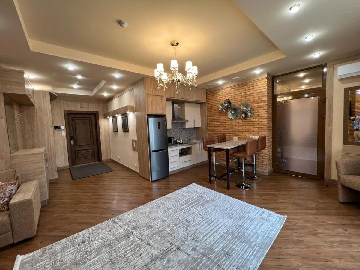 City Stay Апарт-Отель Алматы Ngoại thất bức ảnh