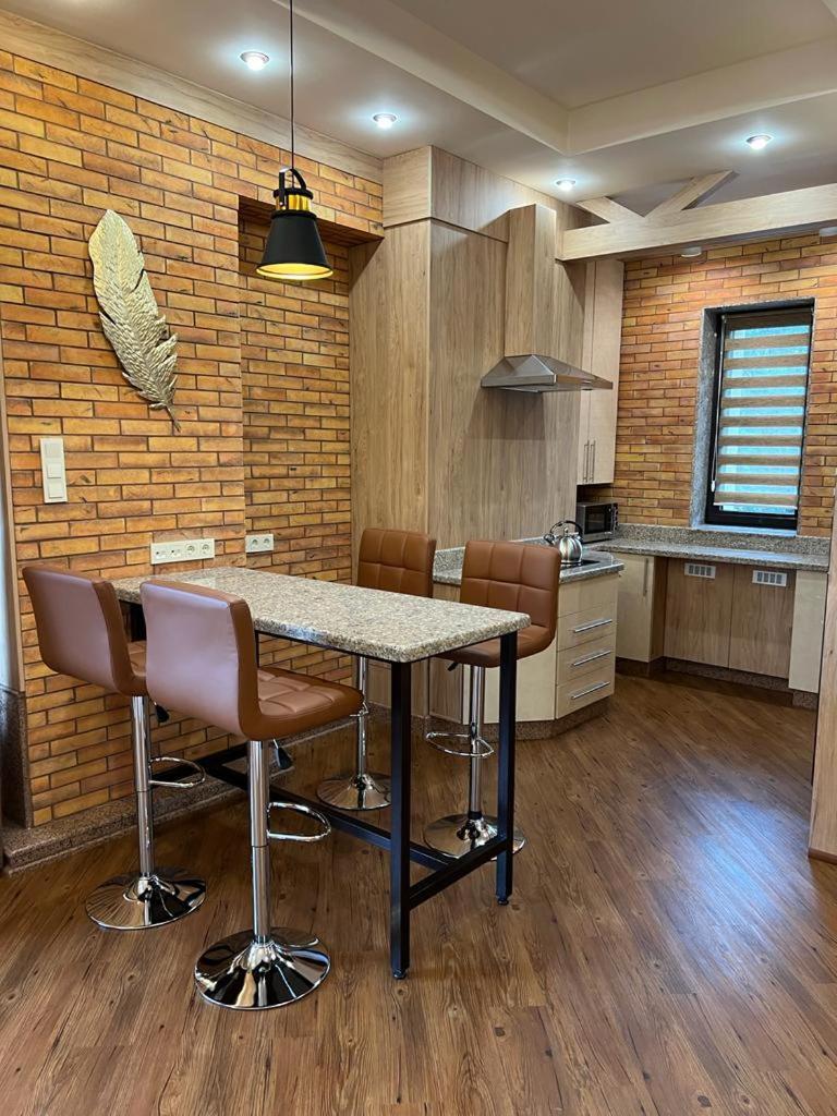 City Stay Апарт-Отель Алматы Ngoại thất bức ảnh