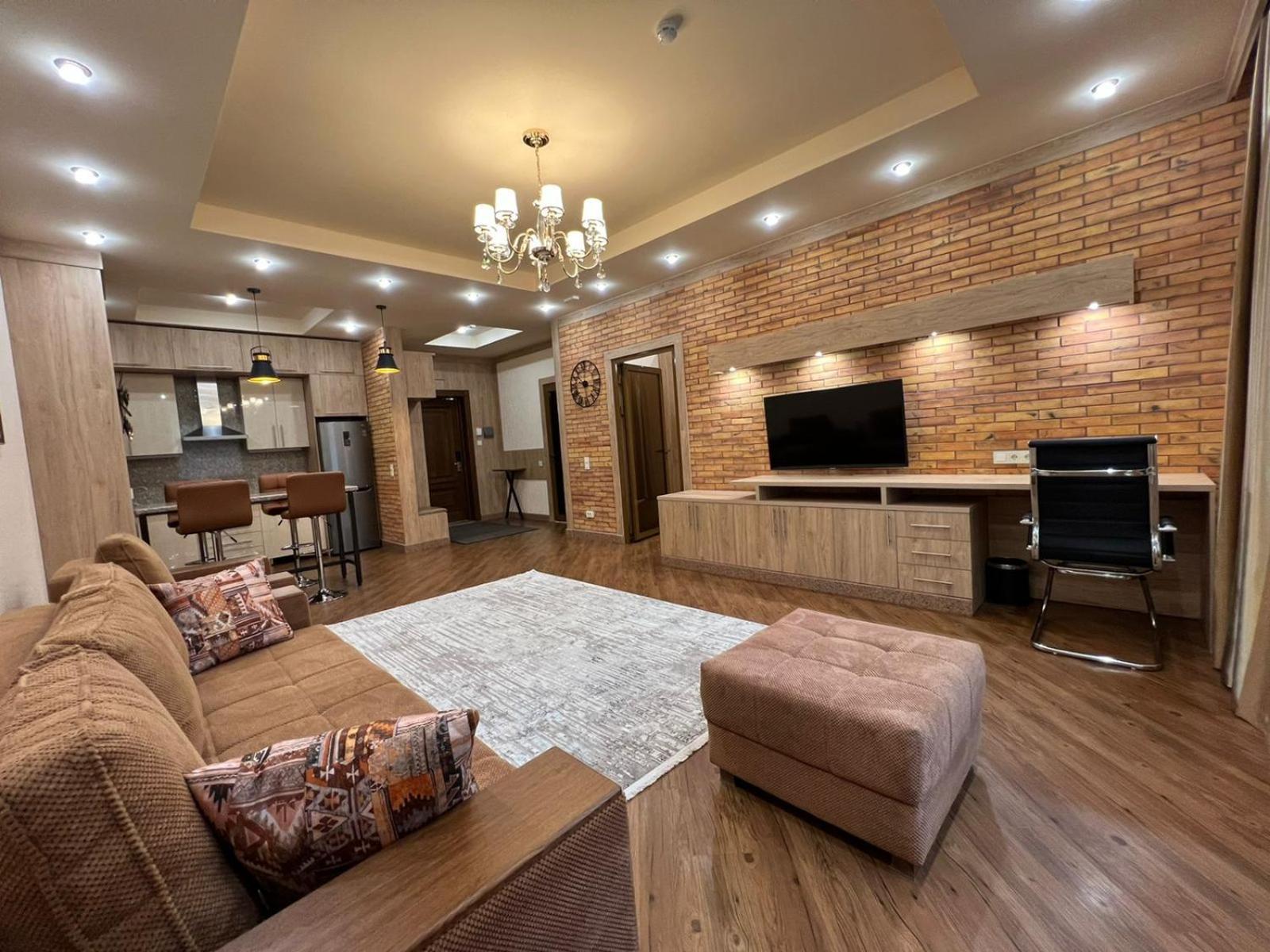 City Stay Апарт-Отель Алматы Ngoại thất bức ảnh