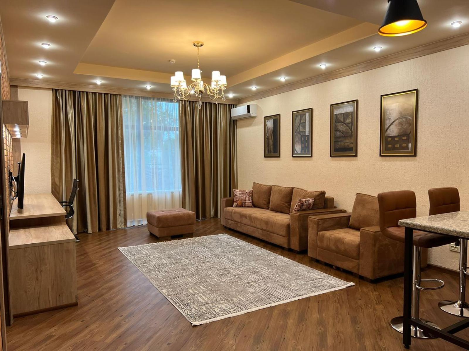 City Stay Апарт-Отель Алматы Ngoại thất bức ảnh